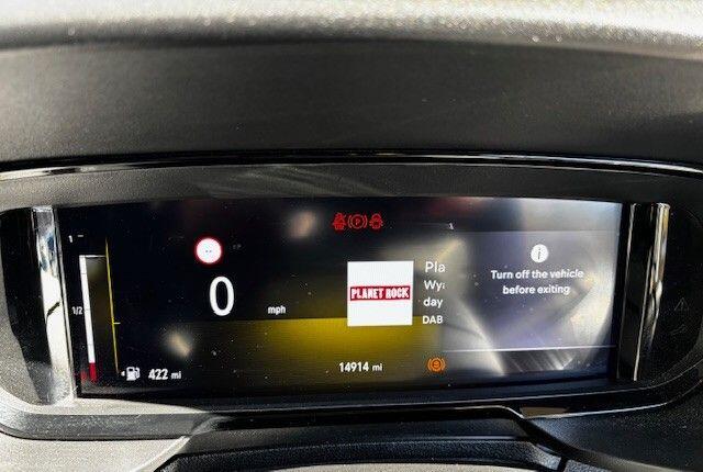 Vauxhall Combo image 15